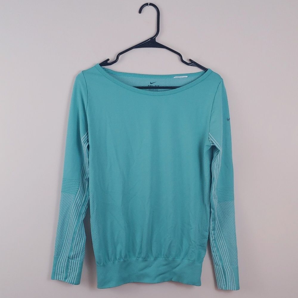 Nike Dri-Fit Long Sleeved Vented Exercise Shirt